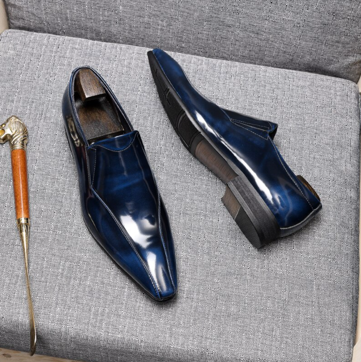 Glossy Oxford Shoes